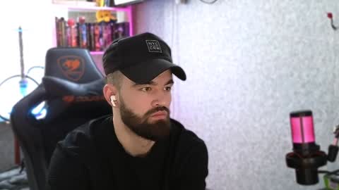 Ask me online show from February 7, 11:12 am