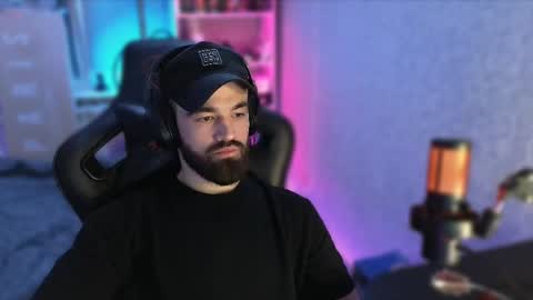 Ask me online show from February 10, 9:58 pm