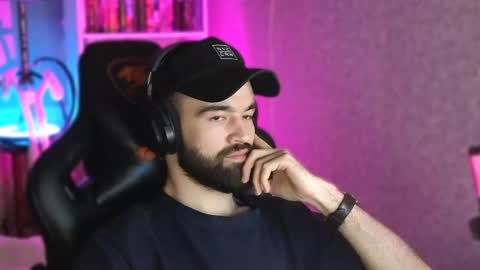 Ask me online show from February 16, 7:49 pm