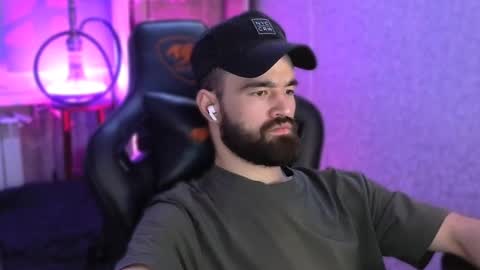 Ask me online show from February 24, 6:58 pm