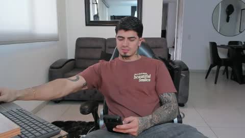 _mrcock_ online show from July 4, 9:32 pm