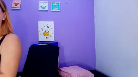 Snapshot of _mystic_luna chatting on October 4, 11:52 am Luna online show from October 4, 11:52 am