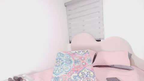 Luna online show from December 3, 11:52 am