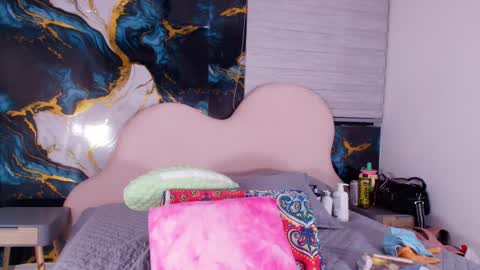 Luna online show from May 12, 3:03 am