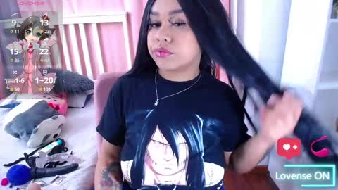 Snapshot of _nahom_ chatting on March 5, 8:10 am nahomi  online show from March 5, 8:10 am