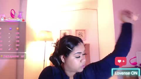 Snapshot of _nahom_ chatting on October 15, 9:26 pm nahomi  online show from October 15, 9:26 pm