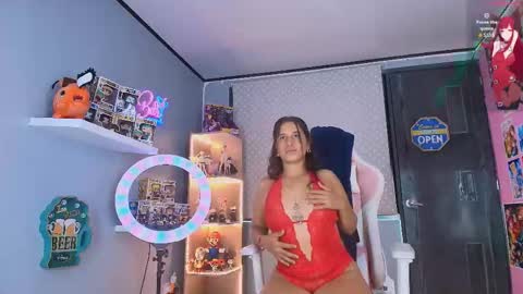 naomy online show from February 12, 2:50 am