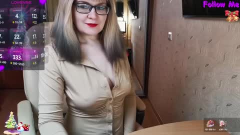 Snapshot of _natali_ chatting on January 18, 5:41 am MagicWoman online show from January 18, 5:41 am