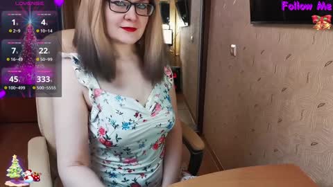 Snapshot of _natali_ chatting on February 7, 10:20 pm MagicWoman online show from February 7, 10:20 pm