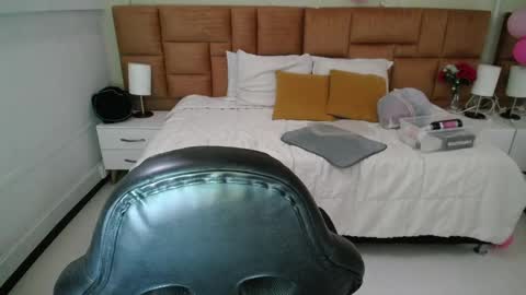 Natalie online show from February 9, 10:21 pm