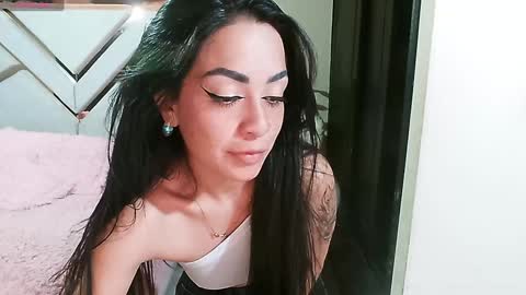 Natasha Rodriguez independent model online show from February 6, 7:24 am