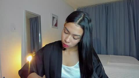 independent model natha online show from December 10, 7:16 am