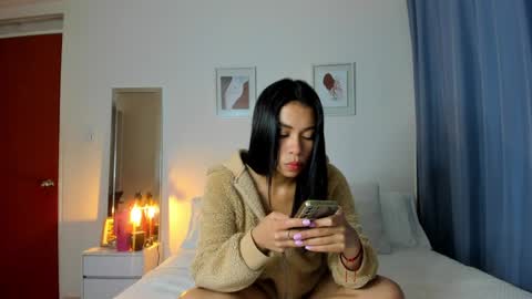 independent model natha online show from February 4, 4:37 am