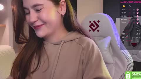 Mia with a big heart  online show from February 10, 12:09 pm