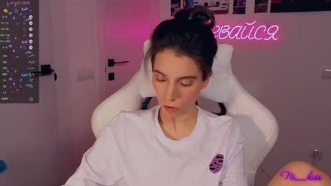 Nika online show from October 9, 6:50 pm