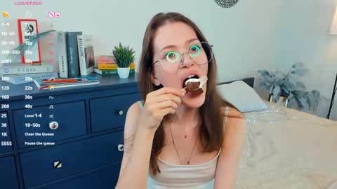Ashley online show from May 6, 1:16 pm