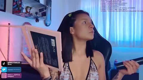 Snapshot of _nickmai chatting on January 21, 3:43 pm Mai MODEL INDEPENT online show from January 21, 3:43 pm