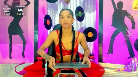 Nicky  Please help me with your thumbs up its importan online show from October 18, 7:25 pm