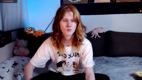 Snapshot of _nicole_meow_ chatting on July 18, 6:56 pm Nicole online show from July 18, 6:56 pm