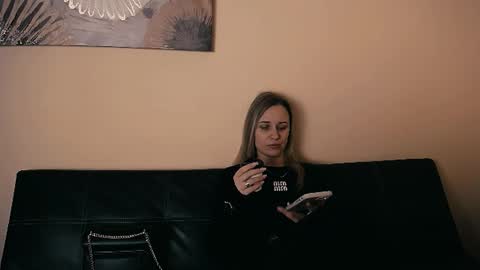 Snapshot of _nicole_new chatting on March 21, 11:26 am Nica online show from March 21, 11:26 am