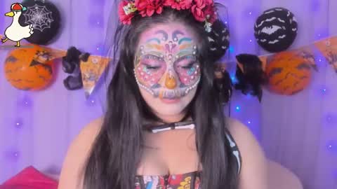 niiky online show from October 28, 12:30 pm