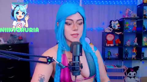 niiky online show from November 20, 10:59 am