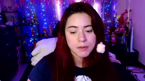 niiky online show from May 2, 3:50 pm