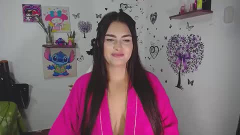 Snapshot of _ninahot chatting on October 24, 10:39 pm Nina  online show from October 24, 10:39 pm