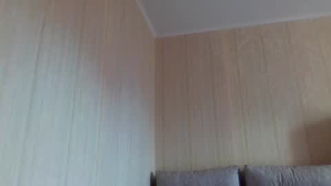  Number 1  online show from December 16, 7:26 am