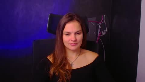 Olivia online show from September 16, 5:30 am
