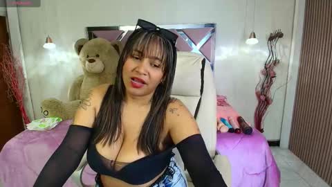 pamela online show from September 12, 8:20 pm