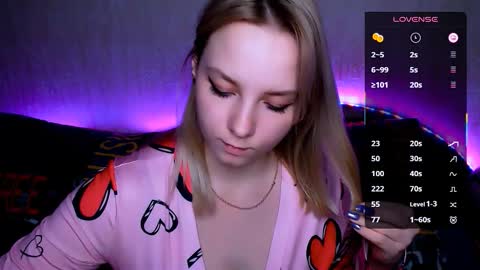 Snapshot of _pando4ka_ chatting on February 22, 8:07 pm pando4ka online show from February 22, 8:07 pm