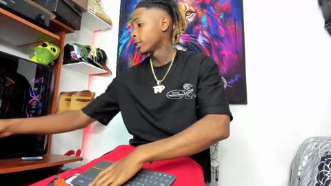 Kevin  online show from February 24, 6:15 pm