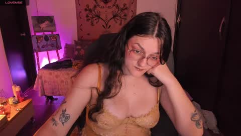 violeta ig  online show from March 29, 2:00 am