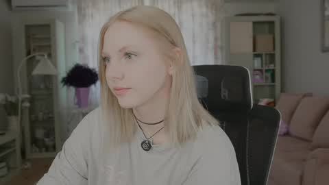 Viktoria online show from May 22, 7:15 am