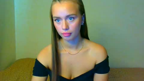 Snapshot of _peony_amazing1jess chatting on May 23, 8:07 am Jasminefeelings online show from May 23, 8:07 am