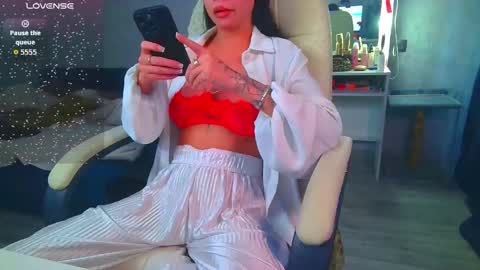 Ilona online show from May 13, 8:01 am