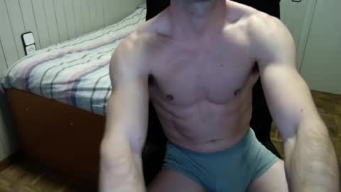 Snapshot of _pornstar_boy chatting on March 4, 8:46 am Sexy Daddy online show from March 4, 8:46 am
