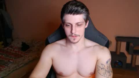 Snapshot of _purrari chatting on December 14, 3:34 am Vampire online show from December 14, 3:34 am