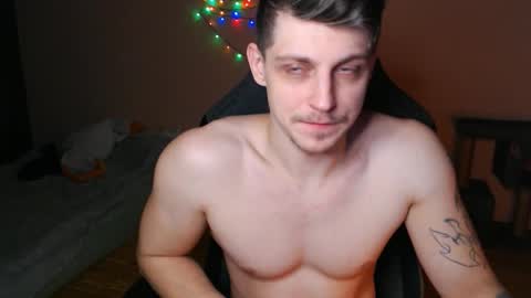 Snapshot of _purrari chatting on January 19, 6:06 am Vampire online show from January 19, 6:06 am