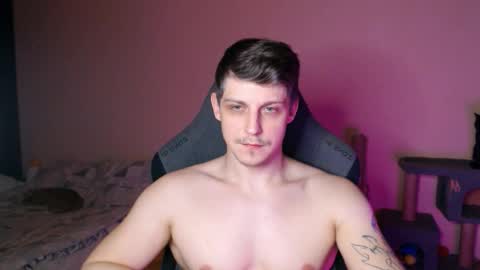 Snapshot of _purrari chatting on February 15, 11:12 pm Vampire online show from February 15, 11:12 pm