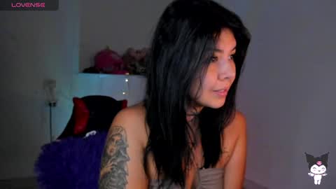 Stefany online show from May 15, 11:39 am