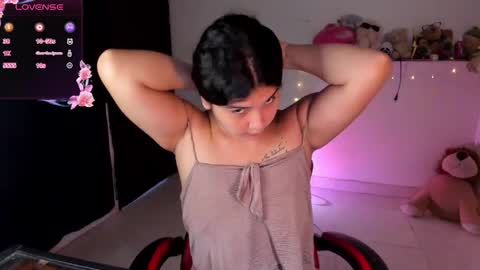 Stefany online show from May 19, 7:20 pm