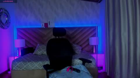 Raven online show from May 21, 11:39 am