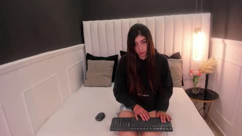 Rebeca online show from September 14, 1:54 pm
