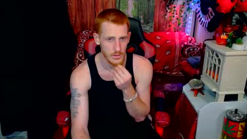 Snapshot of _redxxx chatting on March 15, 11:33 pm REDxxx online show from March 15, 11:33 pm
