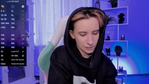 Rein online show from March 29, 2:17 pm