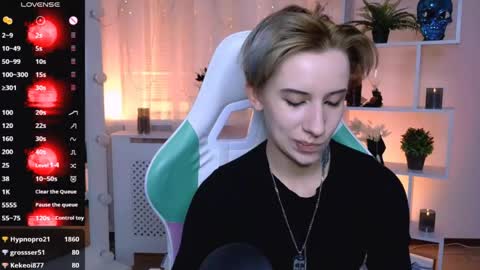 Snapshot of _rein_ramm chatting on May 31, 6:20 pm Rein online show from May 31, 6:20 pm