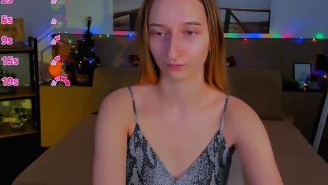 I am Rina online show from December 18, 6:53 am