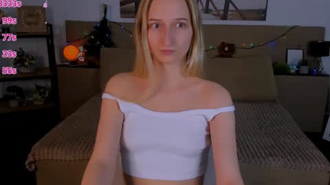 I am Rina online show from January 7, 12:31 pm